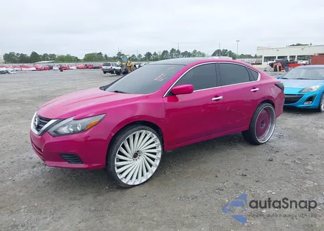 2017 Nissan Altima 2.5 S z USA, uszkodzony, nr VIN 1N4AL3AP1HC180033